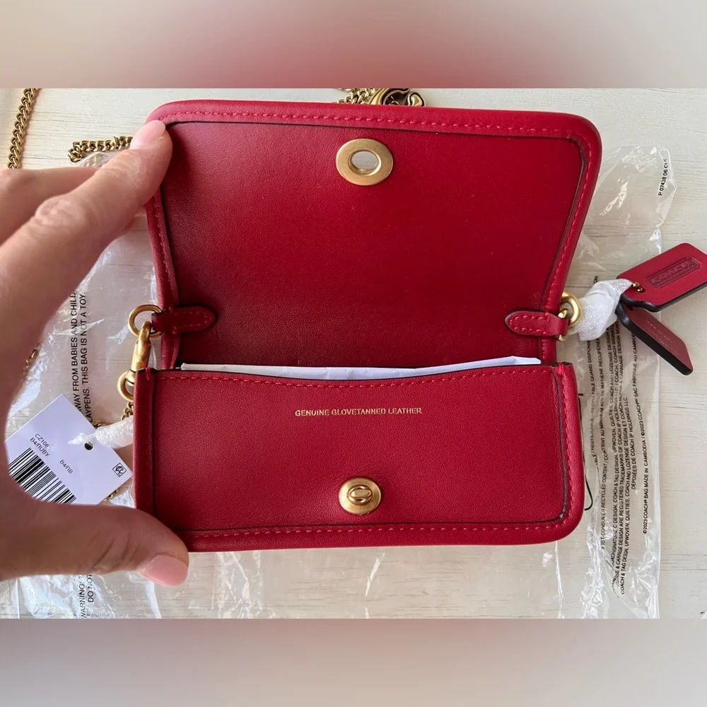 🍒 NWT COACH Glovetanned Leather Mini Dinky Bag 14 B4/ruby red limited edition - Picture 7 of 11